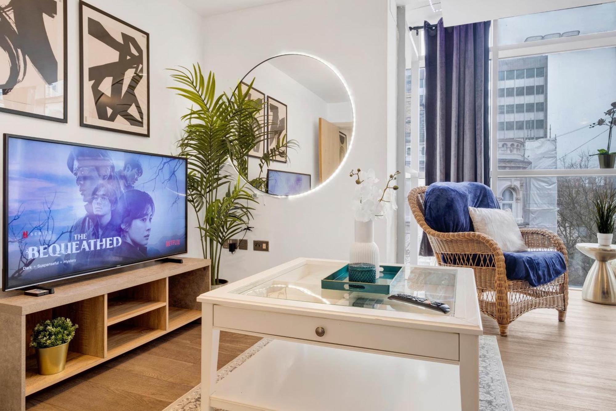 Ultra Stylish 2 Bedroom Apt Centrally Located バーミンガム エクステリア 写真