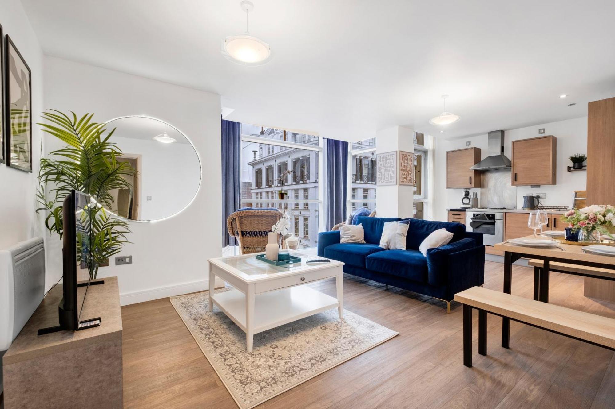 Ultra Stylish 2 Bedroom Apt Centrally Located バーミンガム エクステリア 写真